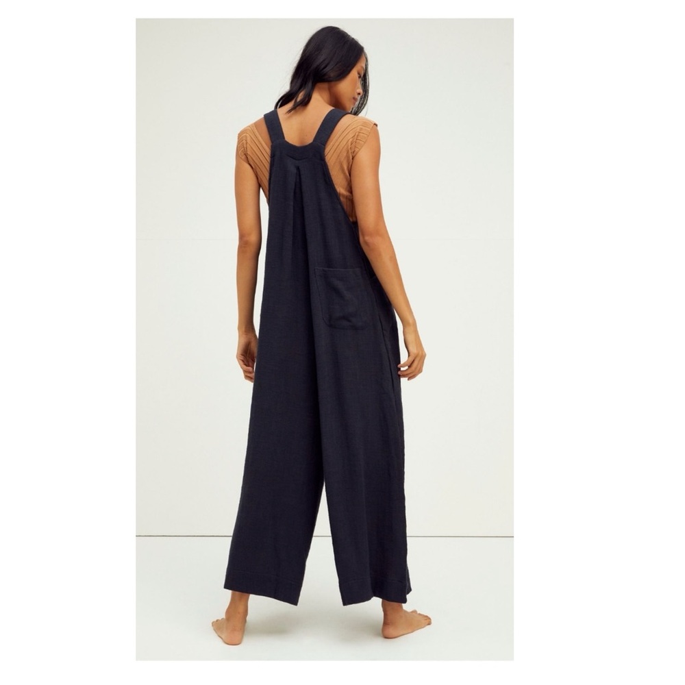 Free People Sun Drenched Overalls Black Sleeveless Jumpsuit Button Details S NWT - Picture 2 of 13